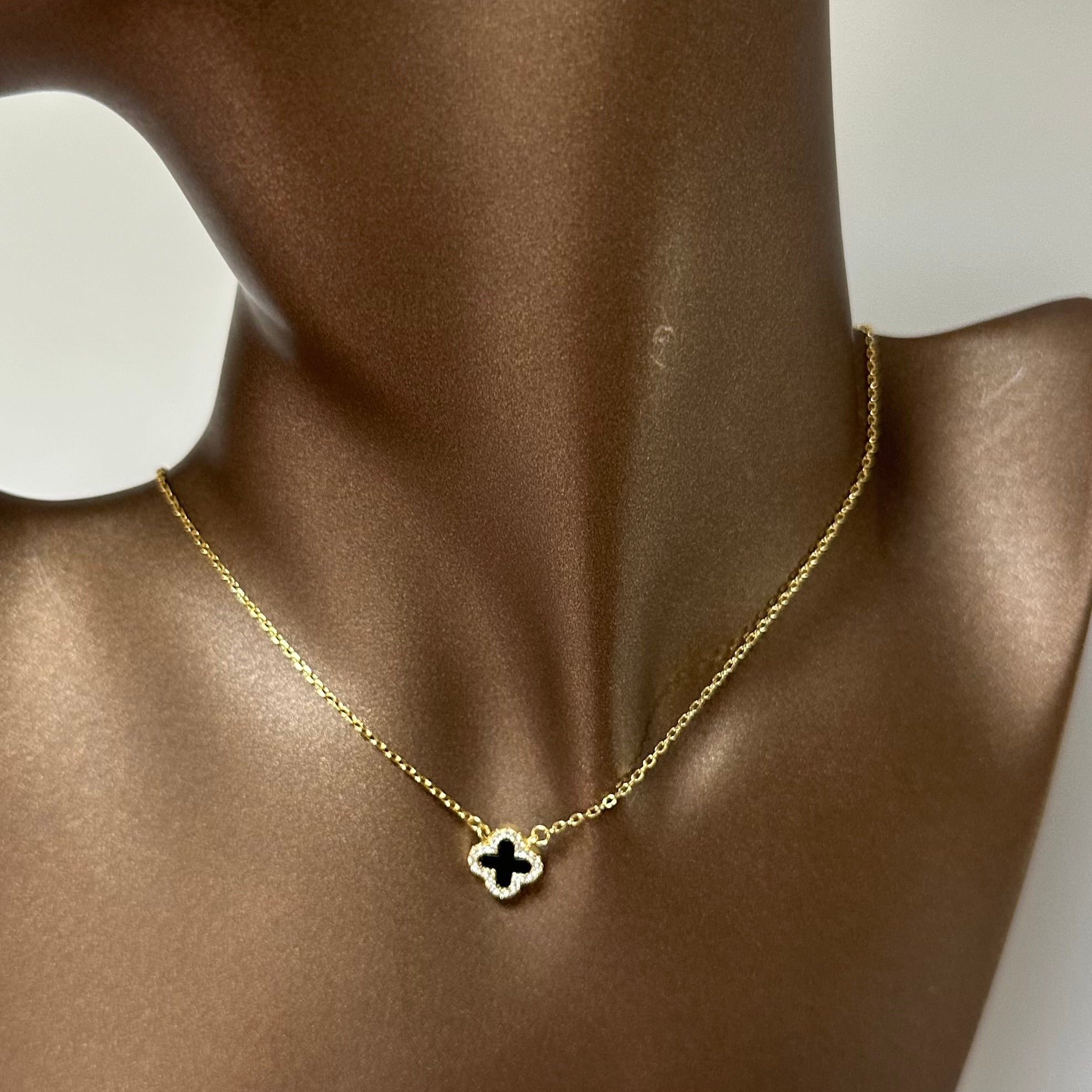 Colier minimalist ag gold - onix - Dinuzete