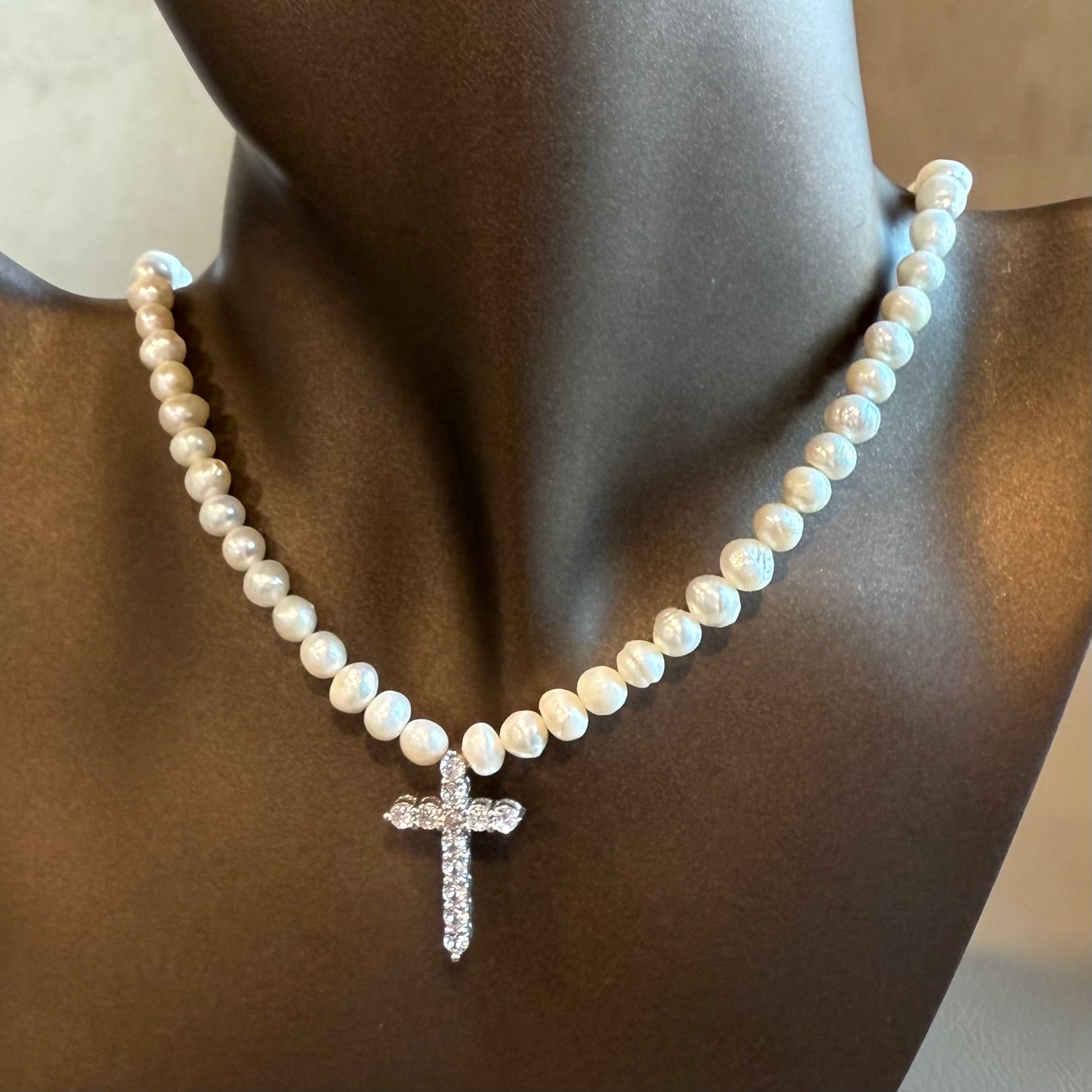 Colier cruce Ag perle - Dinuzete