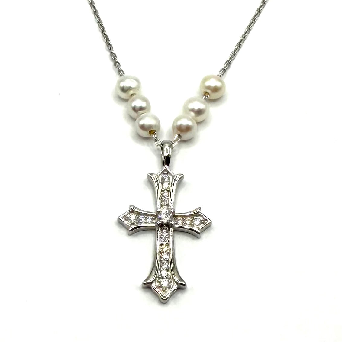Colier cruce cu perle - D 259