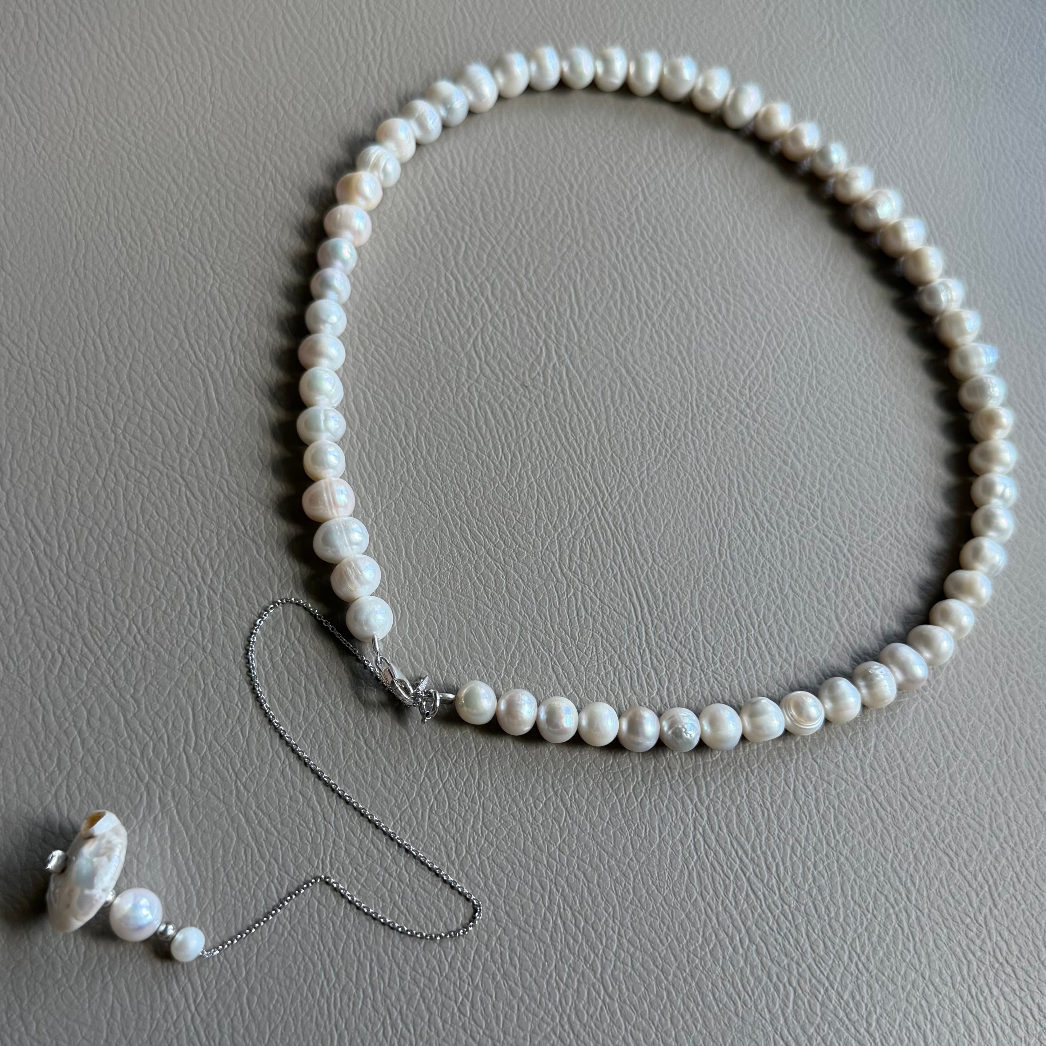 Colier perle D196
