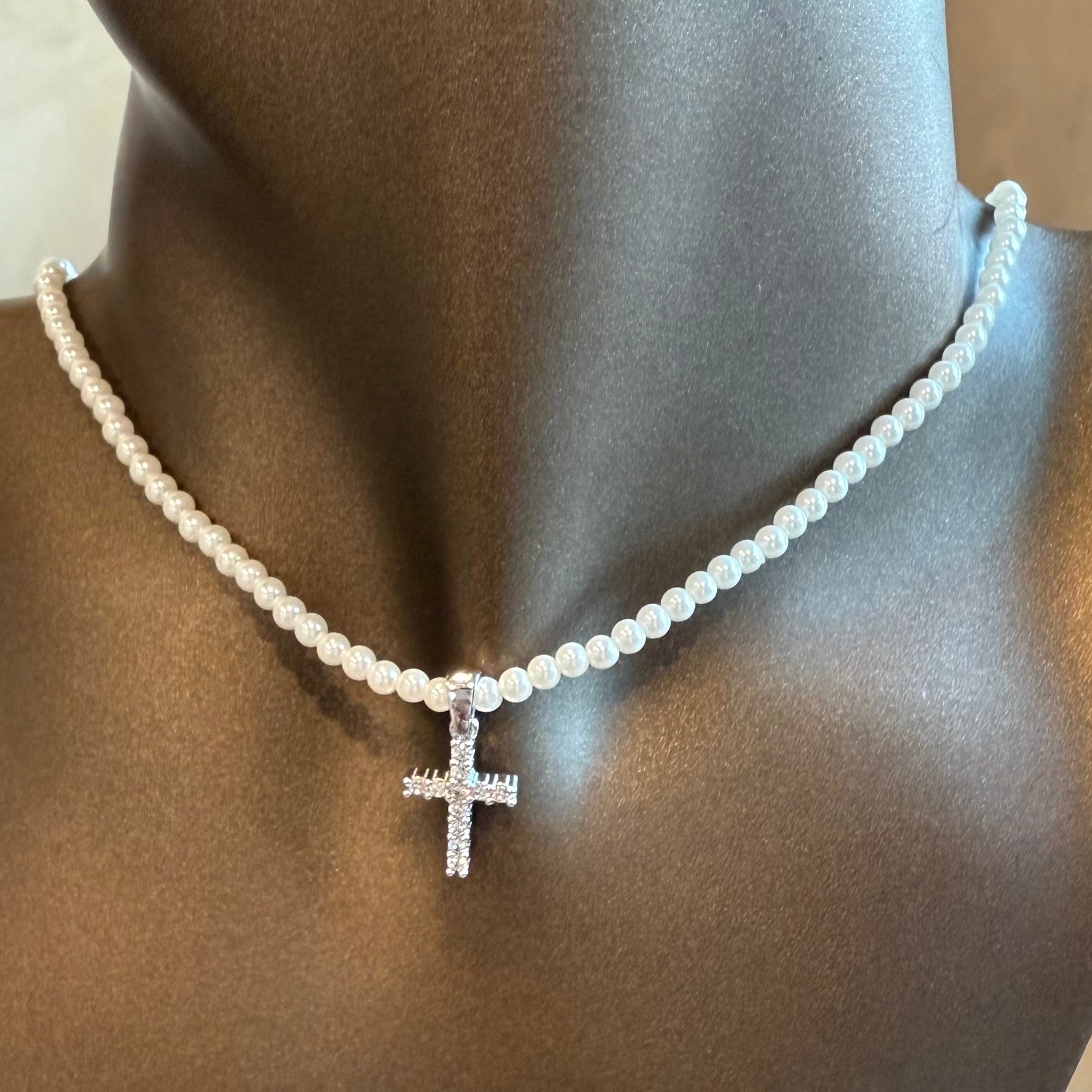 Colier perle cruciulita - Dinuzete